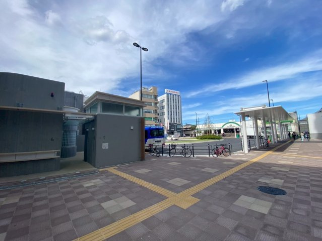 ザ・タワー十条の駐車場