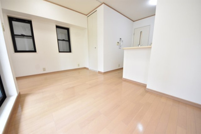 【居間・リビング】 | フォレストコート西元町