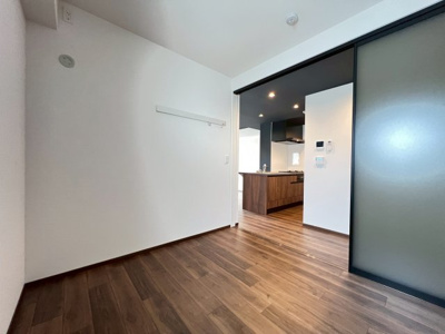 【洋室】 | セントリヴィエ大阪梅田