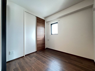 【洋室】 | セントリヴィエ大阪梅田