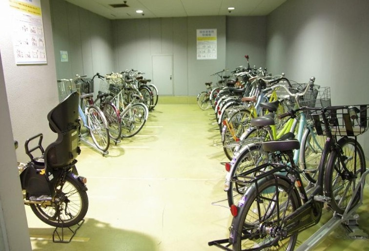 江戸堀センタービルの設備|駐輪場