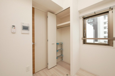 【収納】 | セレニテ日本橋ミラク | たっぷりとした収納スペースです