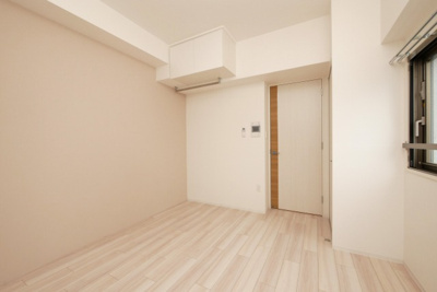 【居間・リビング】 | セレニテ日本橋ミラク | ゆったりとしたリビングです