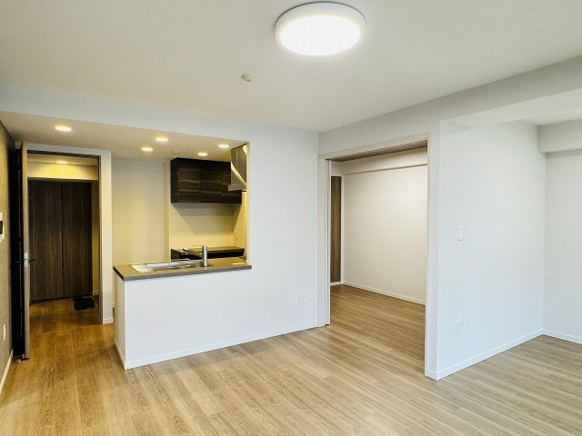 クリオレジダンス八王子ザ・マークスの子供部屋|～ダイニング近くには4.7帖の洋室があります～