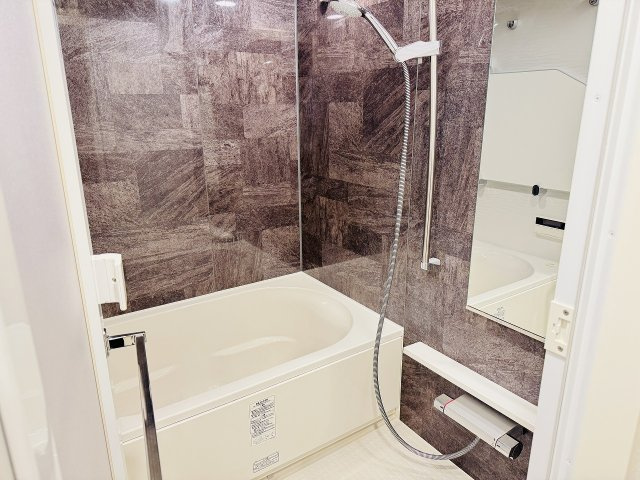 クリオレジダンス八王子ザ・マークスの浴室|～のびのびくつろげるバスルーム　１日の締めくくりに癒やしのバスタイムを～