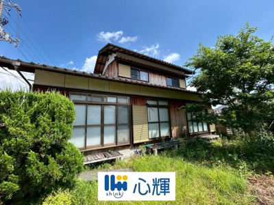 【外観】 | 山口市平井中古2階建／5DK | 明るい日差しが差し込む現地。