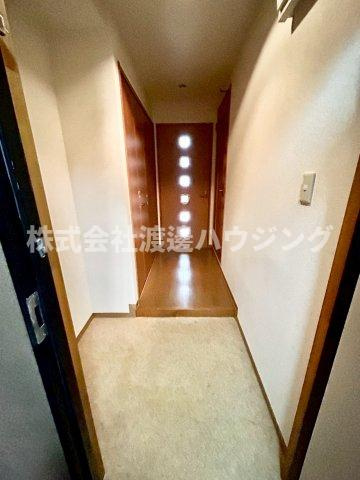 リアライズ住道南の玄関