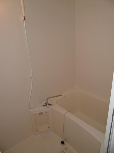 アメニティ香椎宮前の浴室