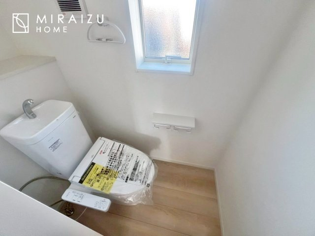 【トイレ】 | 暮らしやすさを考えたプランで快適な現地ロケーションを実現。安らぎに満たされる、ゆとりのある日々を過ごせます♪
