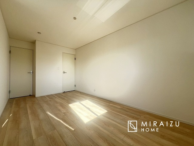 【内装】 | 平日・休日問わず、いつでもご見学が出来ます♪☆実際に見て、触れて感じる安心のお住まい探しを体験して下さい♪☆物件情報だけでなく、地域の特色などなどエリア情報もお伝え出来たら嬉しいです♪