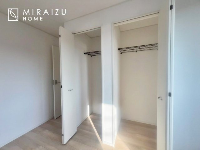 【収納】 | 日当たりの良いお家は嬉しいですよね。それぞれ価値観が分かれる箇所です、実際に内覧して日当たりの心地よさをご体感下さいね♪