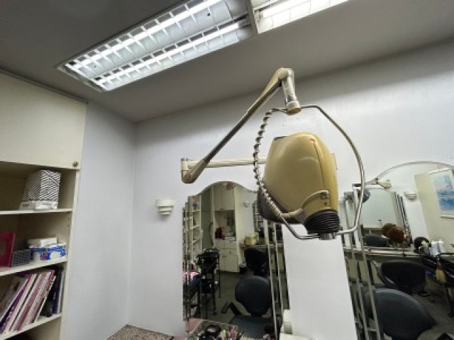 南千田西町美容室居抜