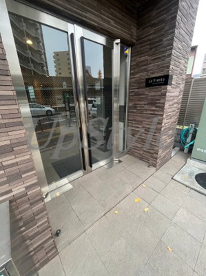 【エントランス】 | ラヴィエント南千住V