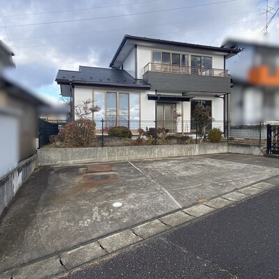 中古戸建　郡山市西田町字鬼生田の駐車場