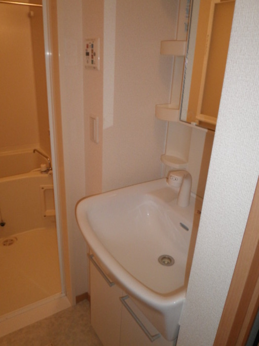 マ・メゾン榮　Ⅲの洗面所