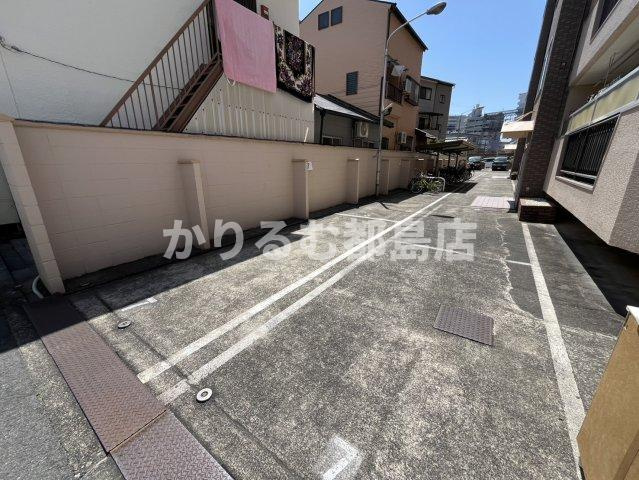 マルニコーポ野江の駐車場