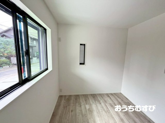 守山区守山1丁目(全4棟)の洋室