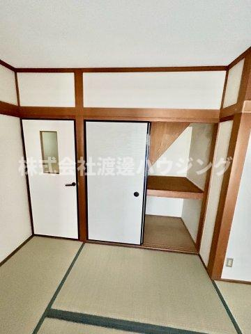 成美町テラスハウスの収納