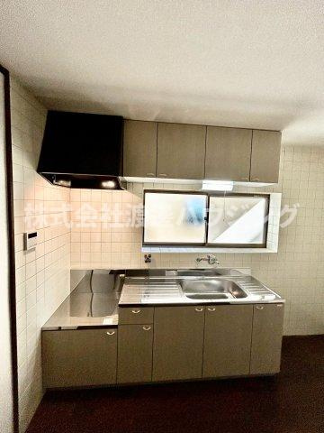 成美町テラスハウスのキッチン