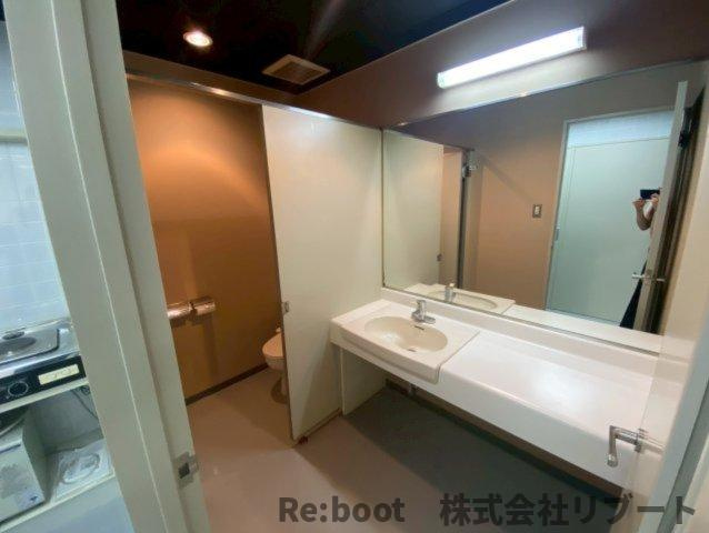  アイアンクオータビルのトイレ|女子トイレ