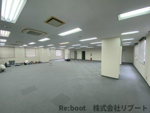  アイアンクオータビルの内装