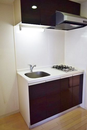 エステムプラザ福岡県庁前ネオシスのキッチン