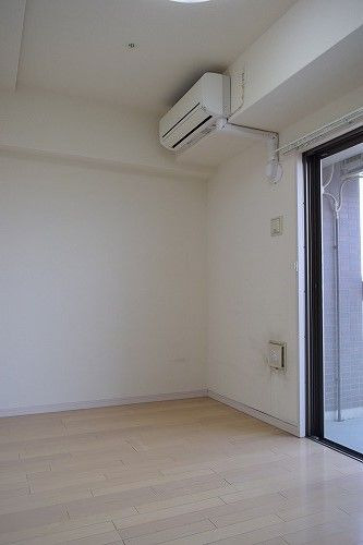 エステムプラザ福岡県庁前ネオシスの居間・リビング