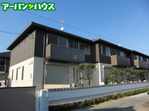 ブランドール山崎の外観