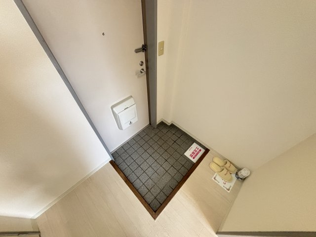 メロディーハイムの玄関