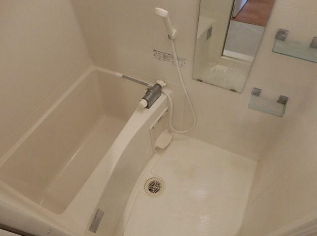 パークキューブ四谷三丁目の浴室