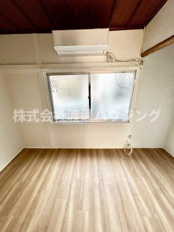 カドマシシンバシチョウコダテの内装