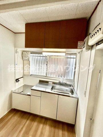 カドマシシンバシチョウコダテのキッチン