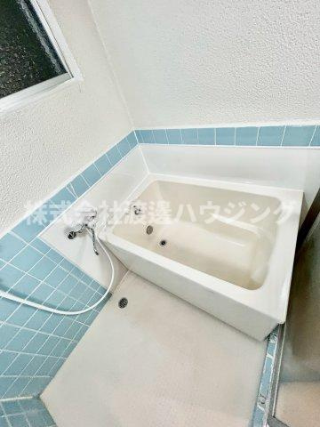 カドマシシンバシチョウコダテの浴室