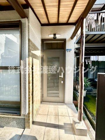 平池町一戸建のエントランス