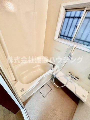 平池町一戸建の浴室