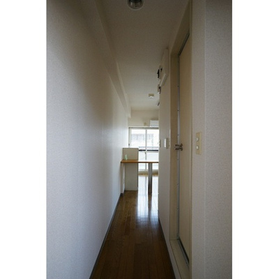 【玄関】 | インディビレッジ | 玄関