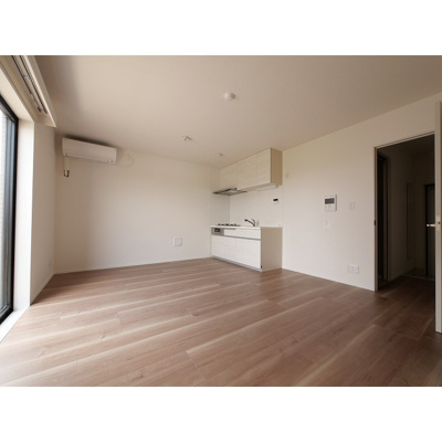 【居間・リビング】コンフォリア赤羽岩淵