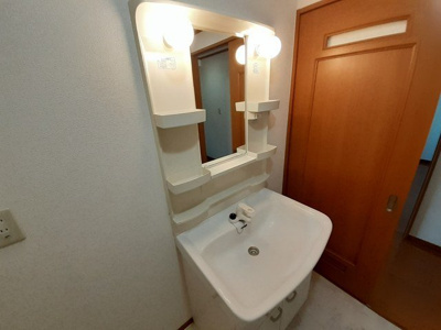 【洗面所】 | メゾン苗田 | 脱衣スペースもあります