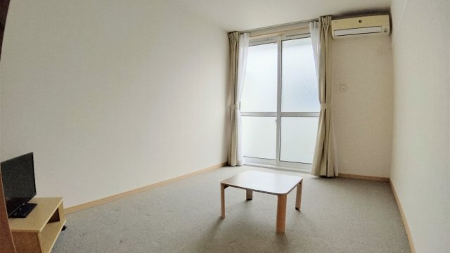 レオパレス駅南Ｗｉｎｇの居間・リビング