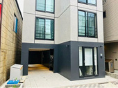 Ｆｉｌｌｅ　Ｆｌａｔｓ　ＮＩＳＨＩＡＹＡＳＥ　Ｃｏｕｒｔｙａｒｄの画像