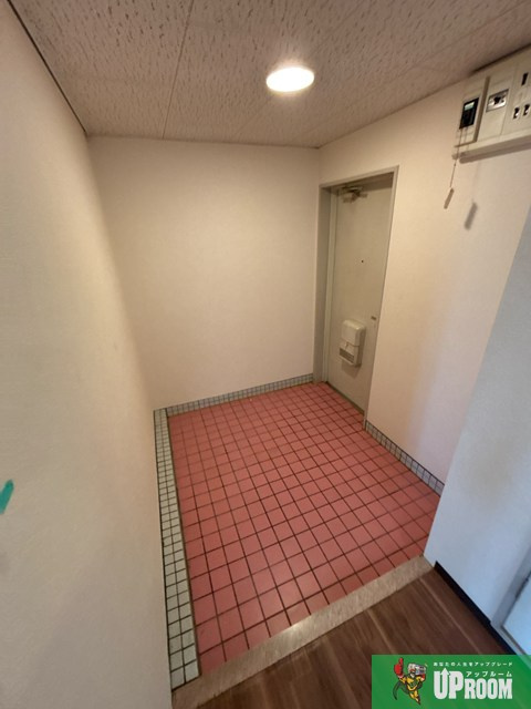フルーヴェ1番館の玄関
