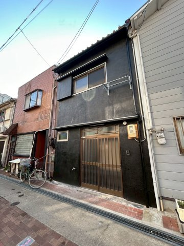 鷹取戸建の外観