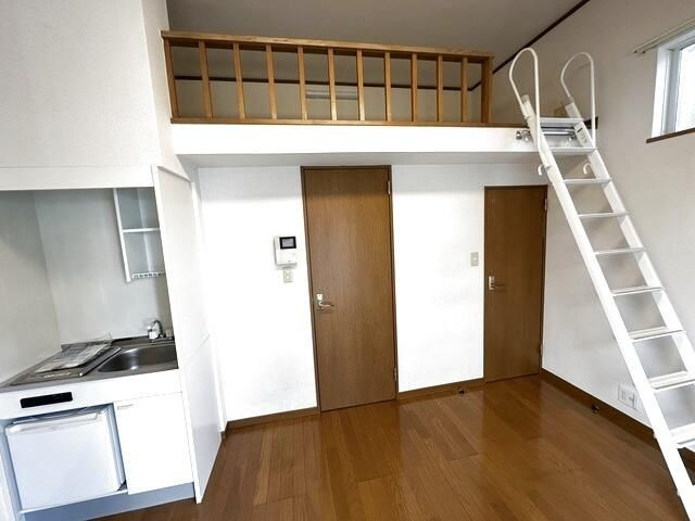 田無フォーエイトの洋室