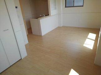 【居間・リビング】 | ベル・ファイワークスⅠ | おしゃれなリビングです