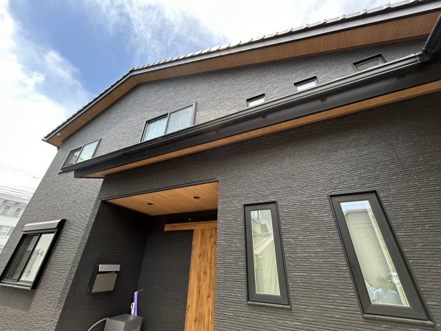 【中古戸建】伊勢崎市平和町の外観|■現地写真
気になる点などご気軽にお問い合わせください♪