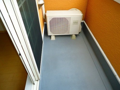 【バルコニー】 | パッソ神田Ⅰ | お洗濯にも便利なバルコニー付き