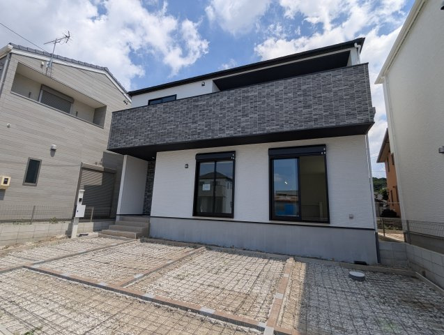 名古屋市緑区鳴海町3期の外観