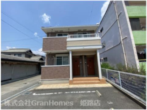 グラースアンジュＥの外観