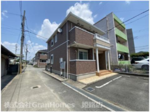 グラースアンジュＥの外観