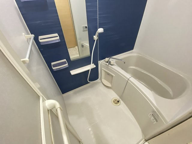 グラースアンジュＥの浴室